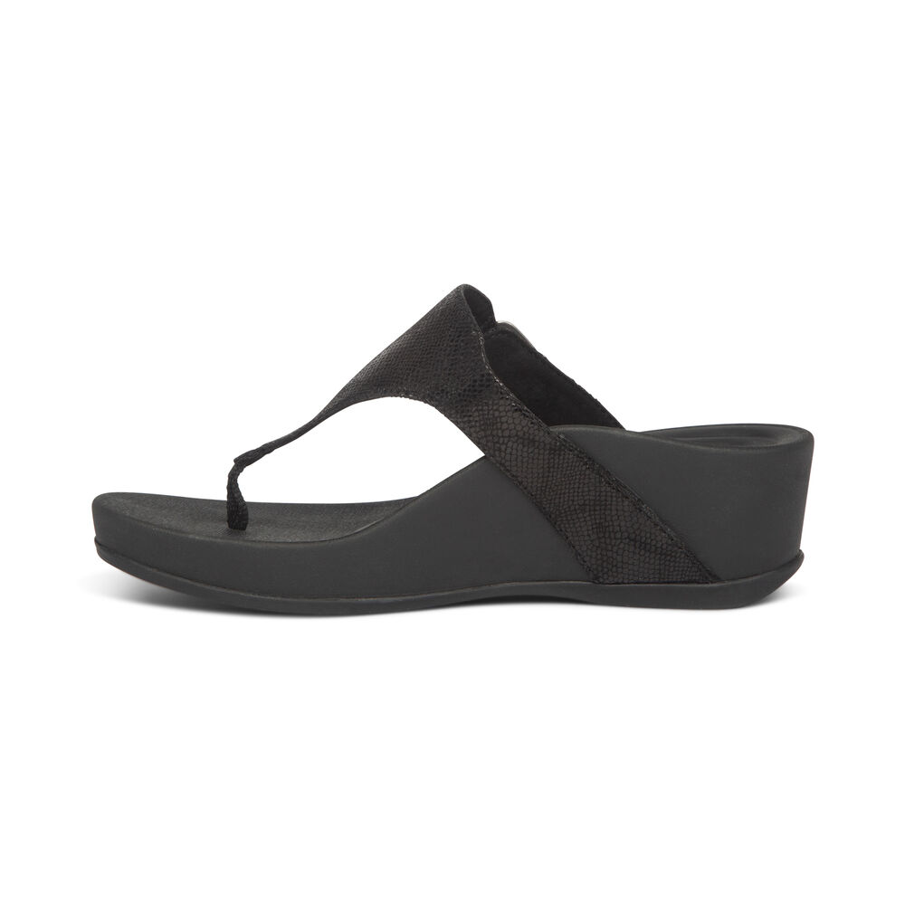 Aetrex Women's Kate WaterFriendly Summer With Arch Support Wedge Sandals - Black | USA GWXNYPP